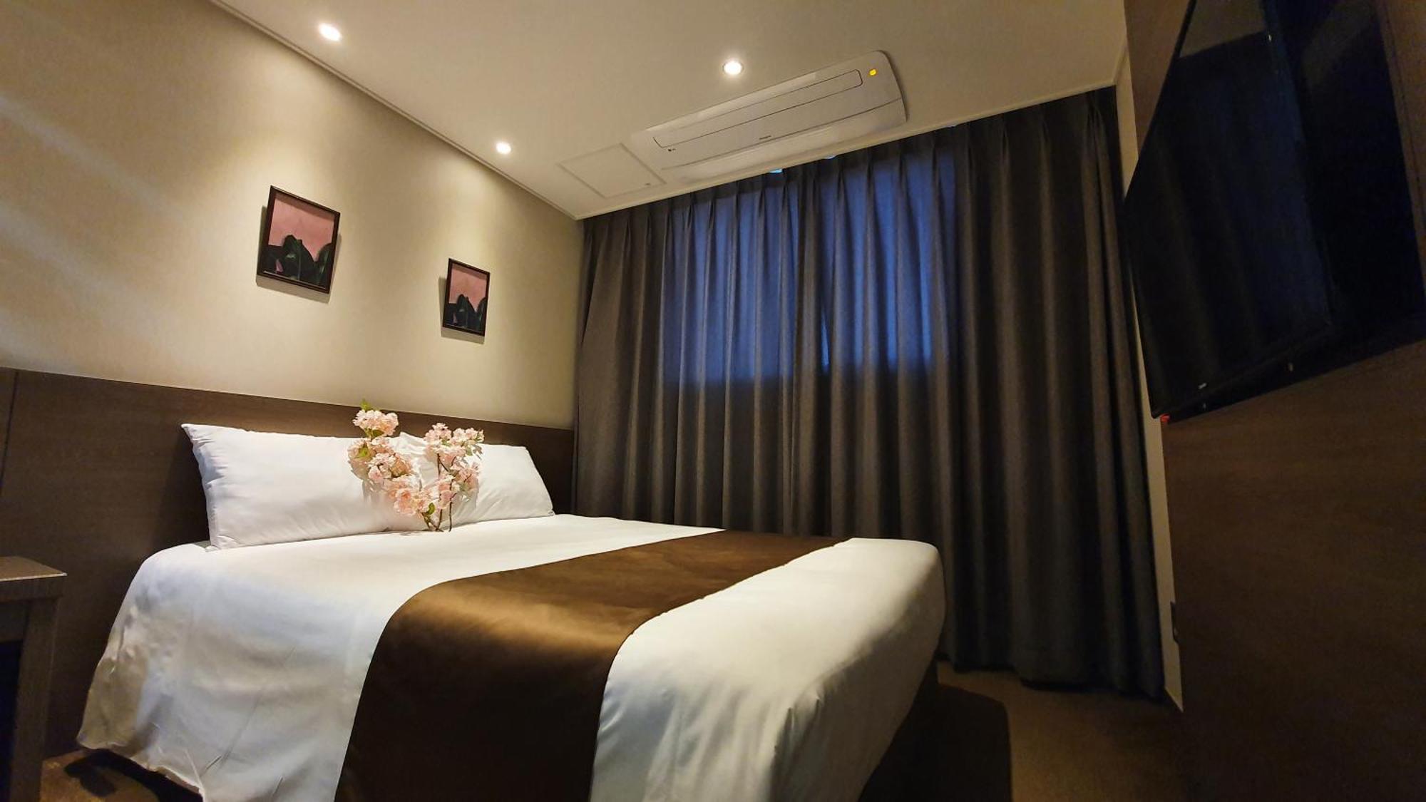 Grandmillions Hotel Seogwipo Esterno foto