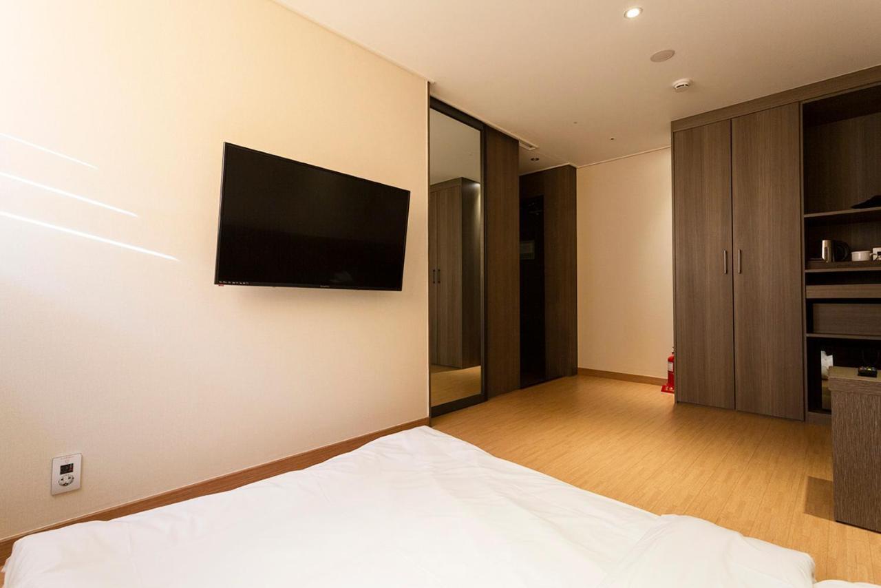 Grandmillions Hotel Seogwipo Esterno foto